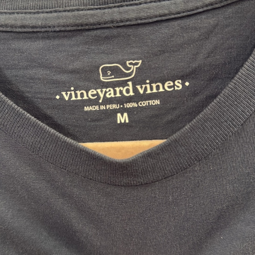 Vineyard Vines Christmas Long Sleeve T-Shirt - Picture 3 of 3